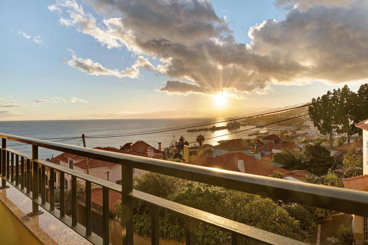 Palheiro Residence Familiar 2 Funchal  Exterior photo